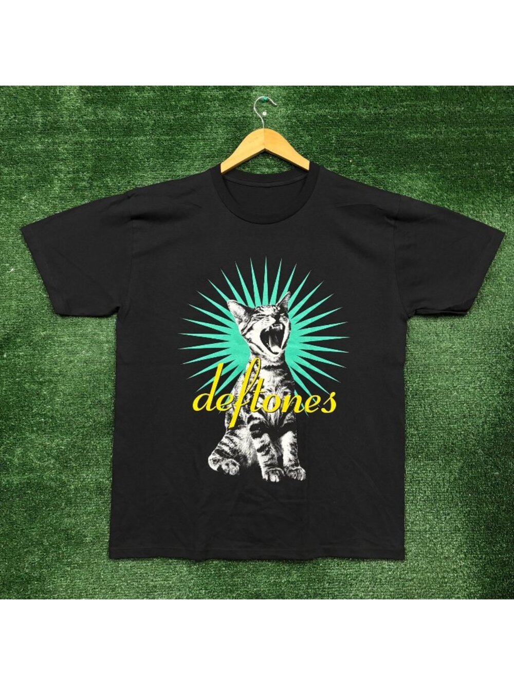 Deftones Linus Rock T-Shirt Size Large